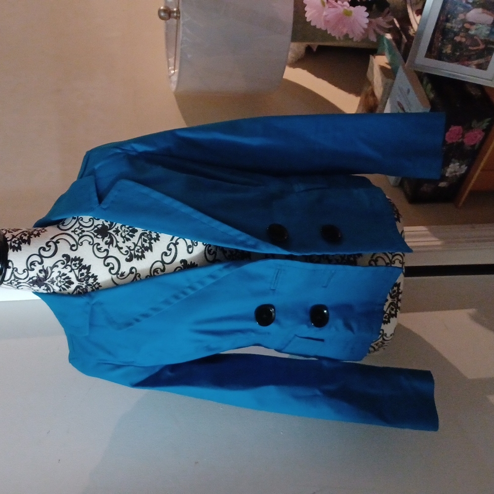 Four Bottom Jacket
